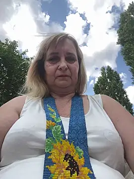 Irina2909@xh webcam