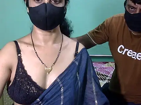 Indian_Horny_Wife live cam on StripChat