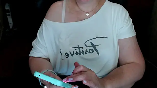 AlisaHot55 webcam