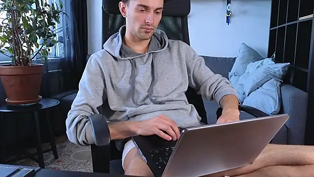 tusugo webcam