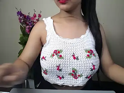 HimalyanDoll webcam
