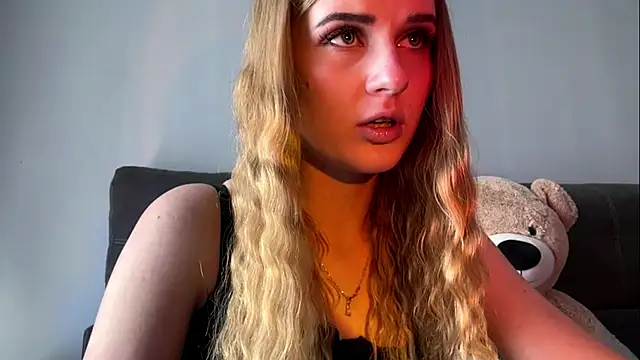 HermaKitty webcam