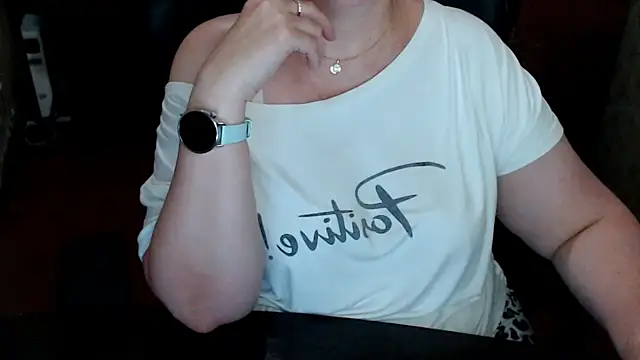 AlisaHot55 webcam