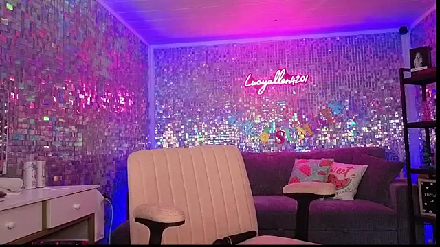 lucyallen4201 webcam