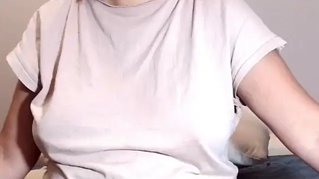 NastyAssxx webcam