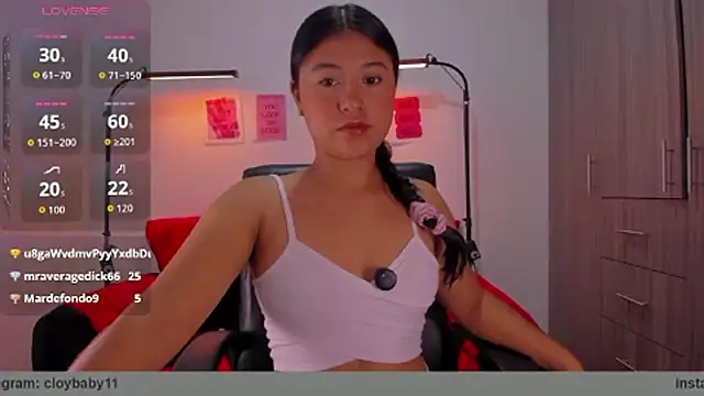 cloy_baby__ webcam