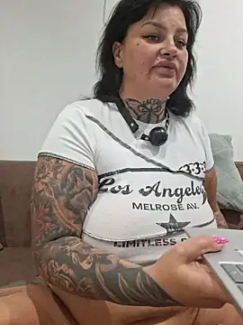 CandyCurvess webcam