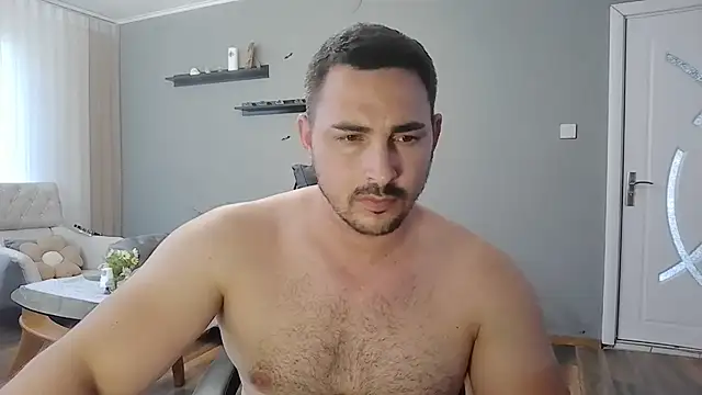 mastermute (M young) - #brunettes #cam2cam #flashing #flexing #foot-fetish #hd #middle-priced-privates #muscular #small-audience #straight #white #young