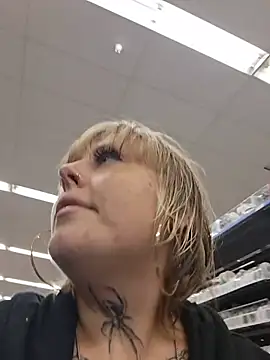 SpiderRose444 webcam