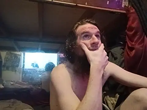 nearby_causual webcam
