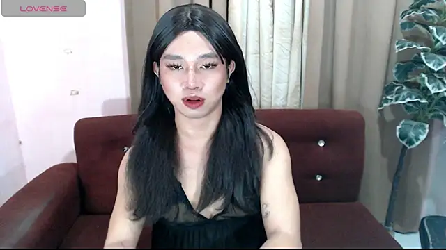 yourtransslut69 webcam