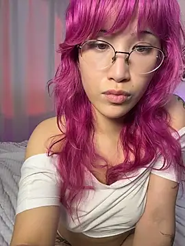 MikiMikiLeak webcam