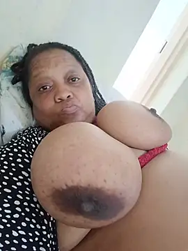 BBW123MILF webcam