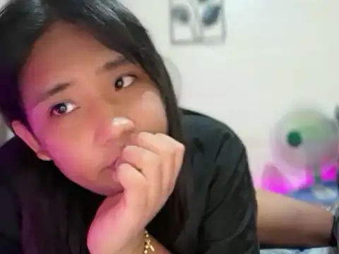 LadycummerXx webcam