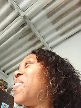 EbonyJuicyAss webcam
