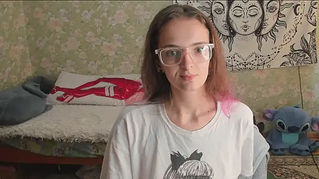 Cutie_Adelia webcam