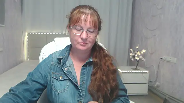 VanessaHotts webcam