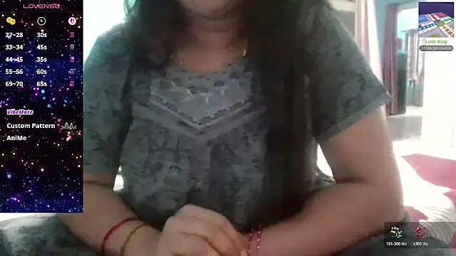 Srilakshmi333 webcam