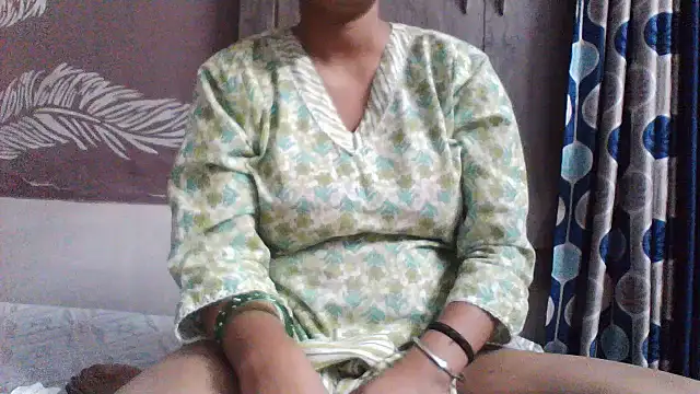 shalini_fire webcam