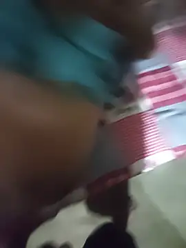 Hotdesibhabixx webcam
