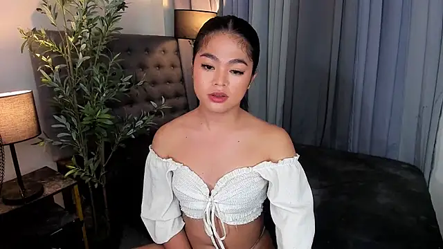 AsianHugecockAnna webcam