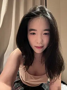 lucy2027 webcam