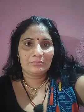 Rakhi99x webcam