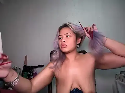Tina_Slick webcam