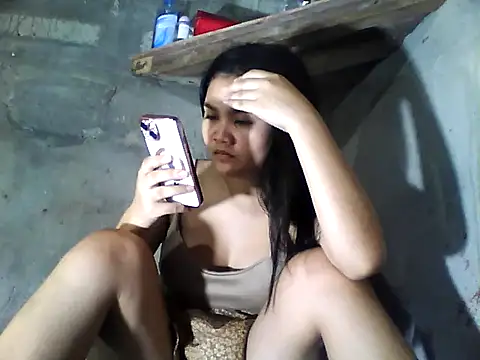 PinaySkinnyJust18 webcam