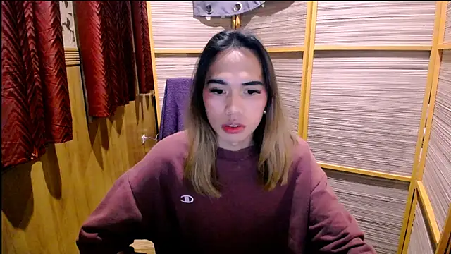 hugecock_kate webcam