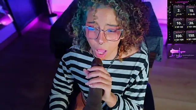 emmanakamura webcam