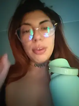 Amyvelvett webcam