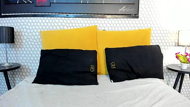 Slay_sassy webcam
