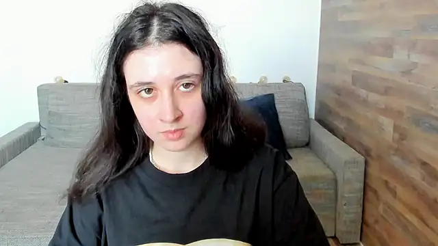 Lisa_witty webcam