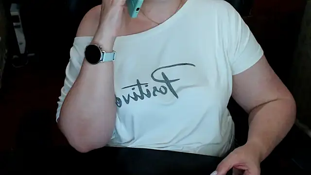AlisaHot55 webcam