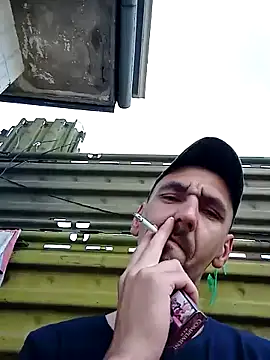 Nik888Nik888 webcam