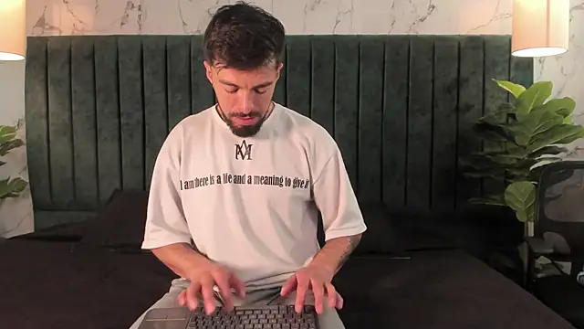 Liam_ashford webcam