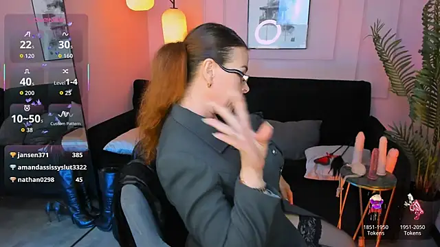 MrsIngrid webcam