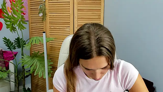 Sweet_Emilya webcam