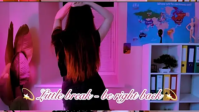 CarolGiggly webcam