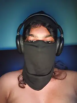 mallusis (F teen) - Cucumber in Pussy