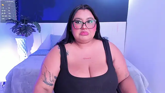 tifanny_bigboobs11 webcam