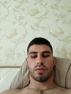sweetbuddy3307 webcam