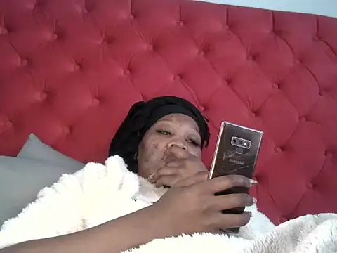 TheSweetBerry webcam