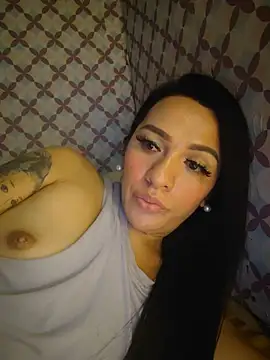 Yourbabyshane webcam