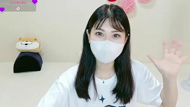 Mila_Velvet_LIVE