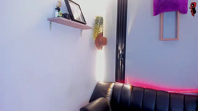 Dark_Valentino_ webcam