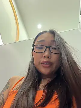 trytomakememoam webcam