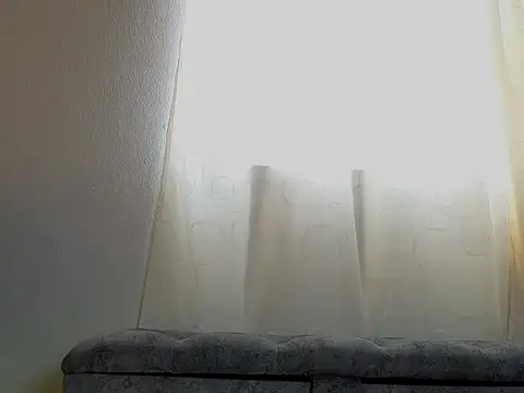 Blueberry_gothic webcam