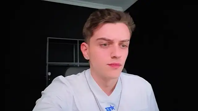 FelixStarkk live cam on StripChat
